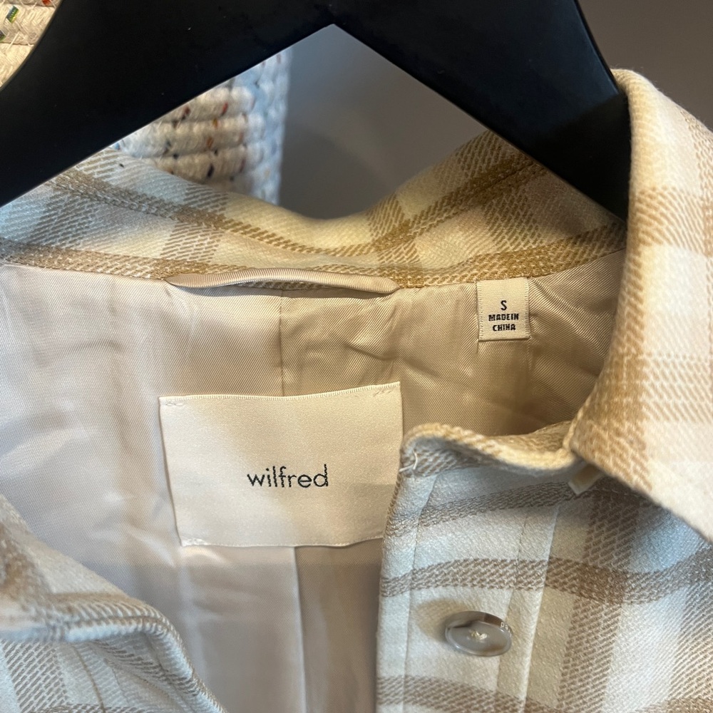 Little cropped jacket - Picture 2 of 3